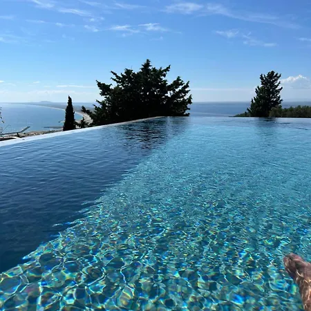 Miougrano, Vue Exceptionnelle, Standing, Piscine, Climatisation *